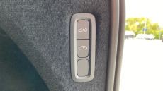 Volvo XC90 2.0 B5P Ultimate Dark 5dr AWD Geartronic Petrol Estate